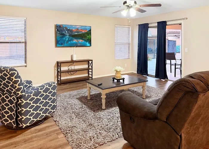 Pet-friendly 4br Heated Pool Yard Casa Grande